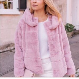 Gal Meets Glam Soft Plush Teddy Jacket in Pale Pink NWOT